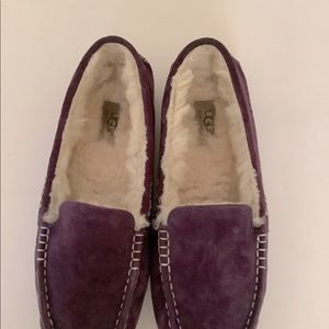 UGG | Women’s Ansley Moccasins | Size 9